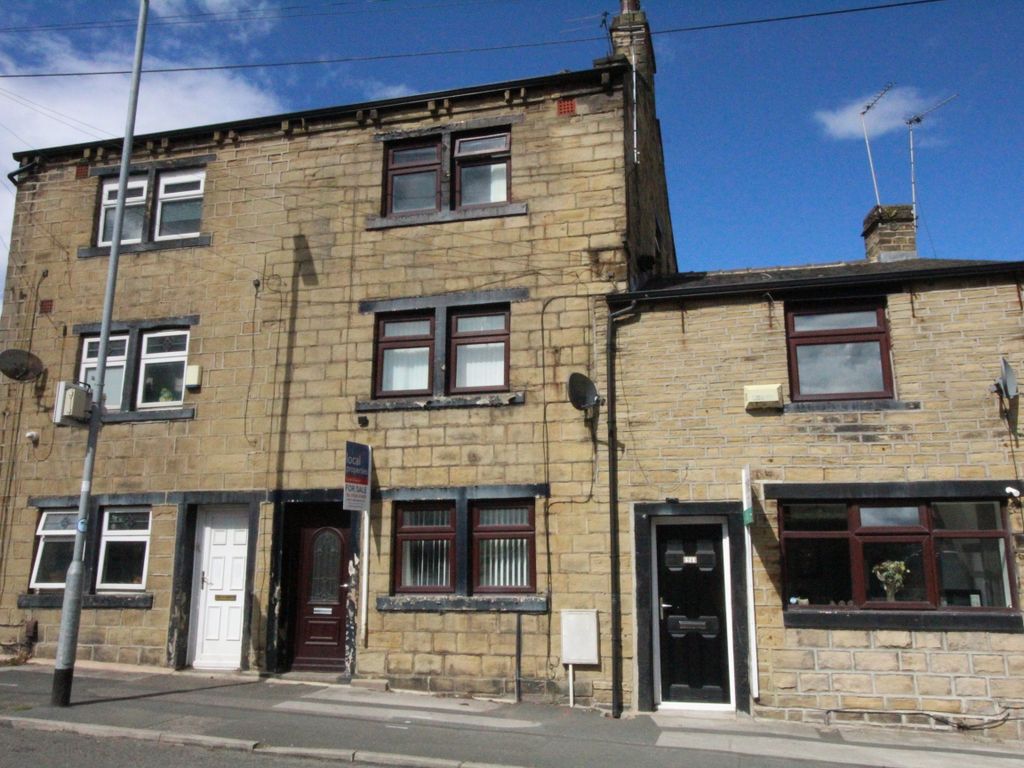 3 bed terraced house for sale in Fartown, Pudsey LS28 Zoopla