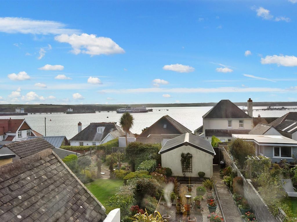 3 bed terraced house for sale in Wellington Road, Hakin, Milford Haven