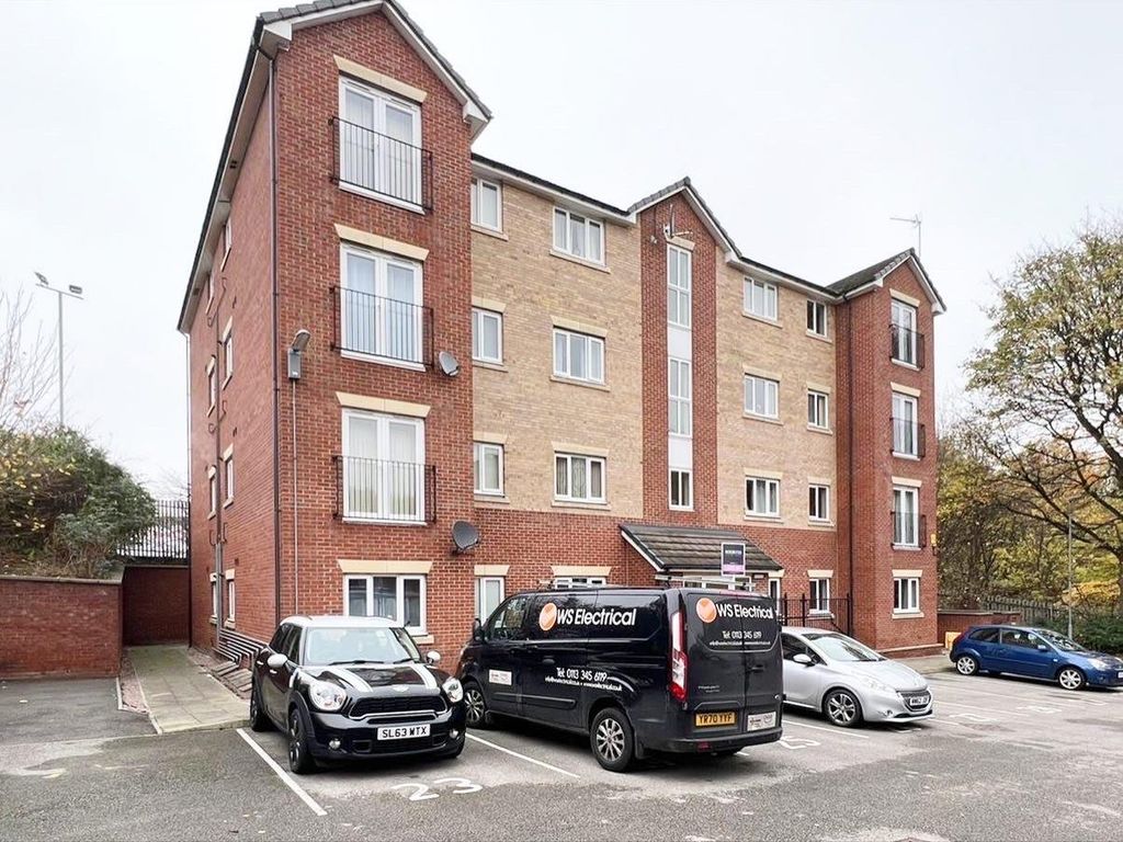2 bed flat for sale in Oakwell Vale, Barnsley S71 Zoopla