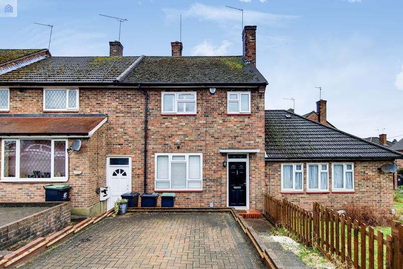 2 bed end terrace house to rent in Willingale Road, Loughton IG10 Zoopla