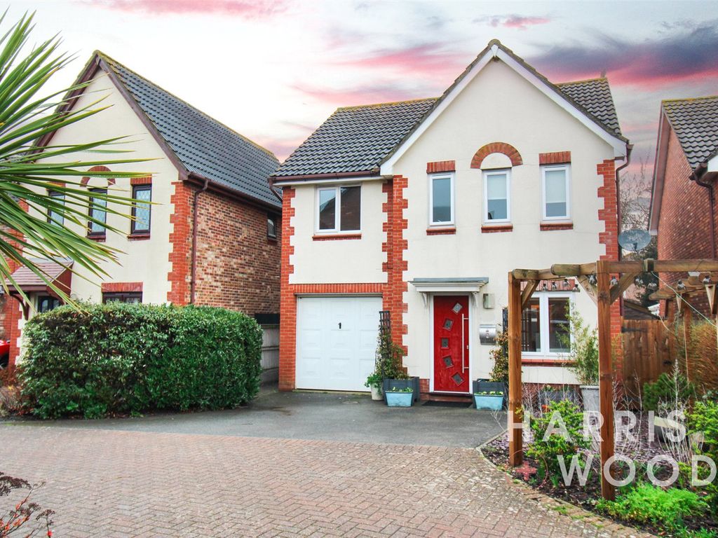 4 bed detached house for sale in Lilian Impey Drive, Highwoods, Colchester, Essex CO4 Zoopla