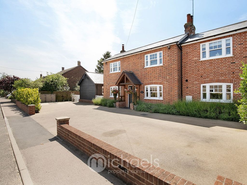 5 bed detached house for sale in Church Road, Greenstead Green