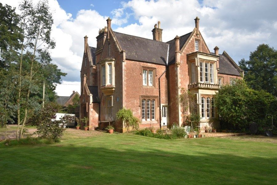 5 bed semidetached house for sale in Broadclyst, Exeter EX5, £725,000