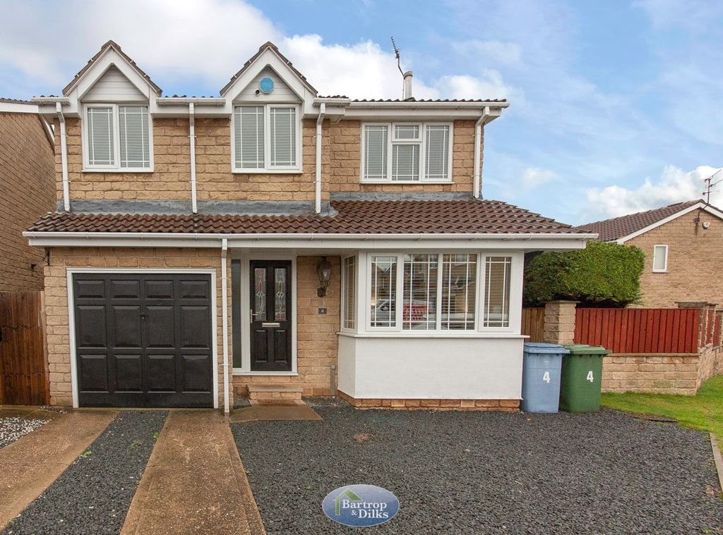 4 bed detached house for sale in Peregrine Court, Worksop, Worksop S81