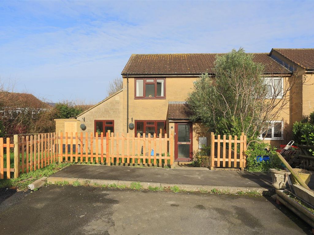 2 bed property for sale in West End Close, South Petherton TA13, £