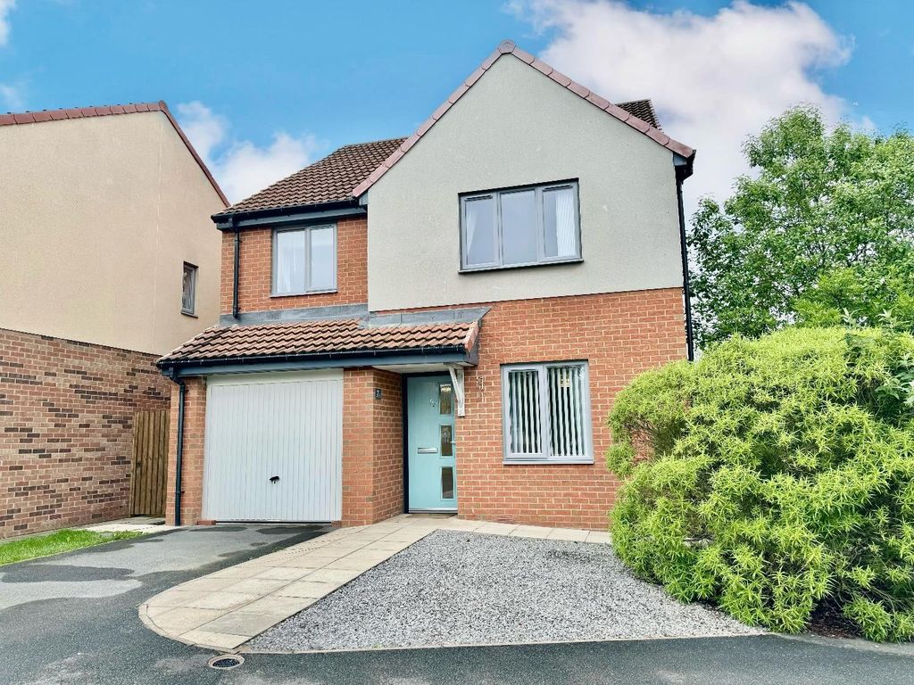 4 bed detached house for sale in Somerville Court, Cavendish Drive