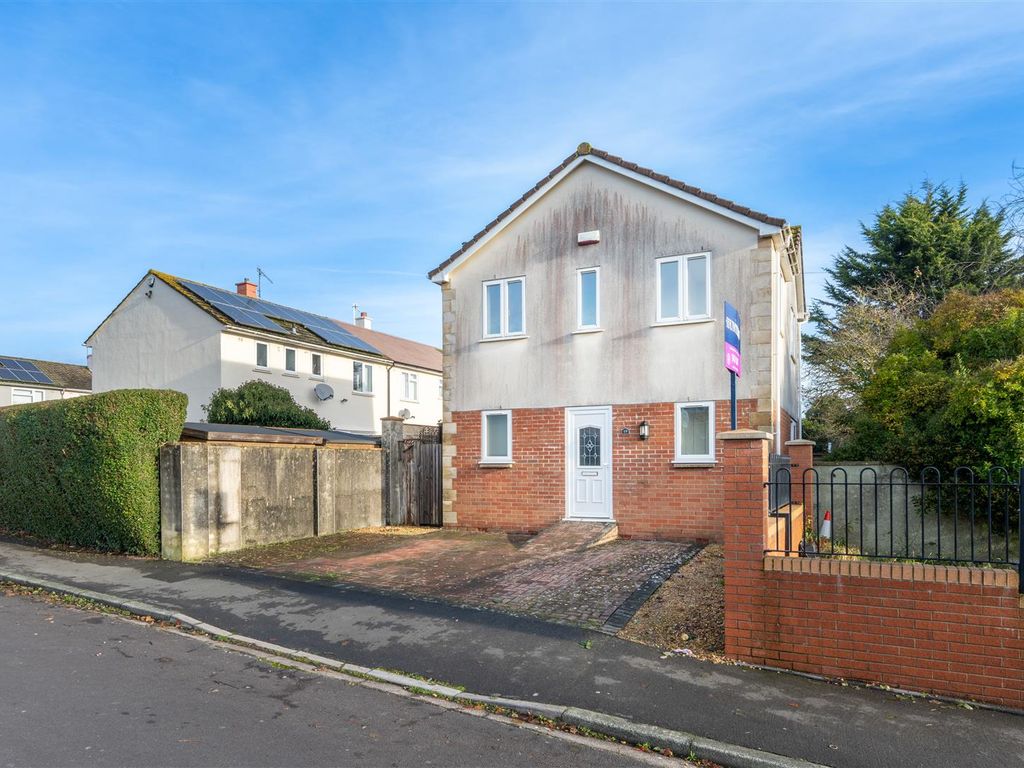 3 bed detached house to rent in Watchill Avenue, Bristol
