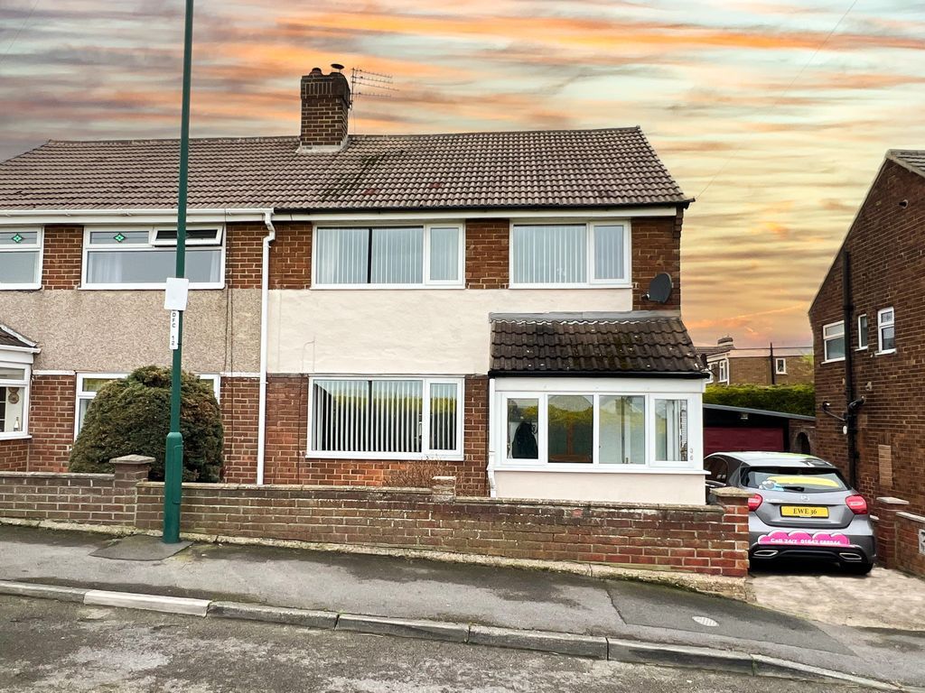 3 bed semidetached house for sale in Pontac Road, New Marske, Redcar