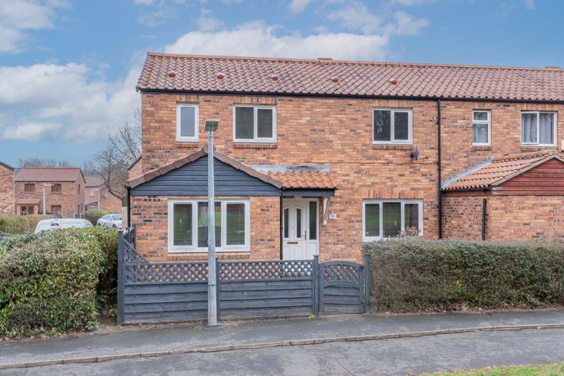 4 bed property for sale in Aintree Close, Leegomery, Telford TF1 Zoopla