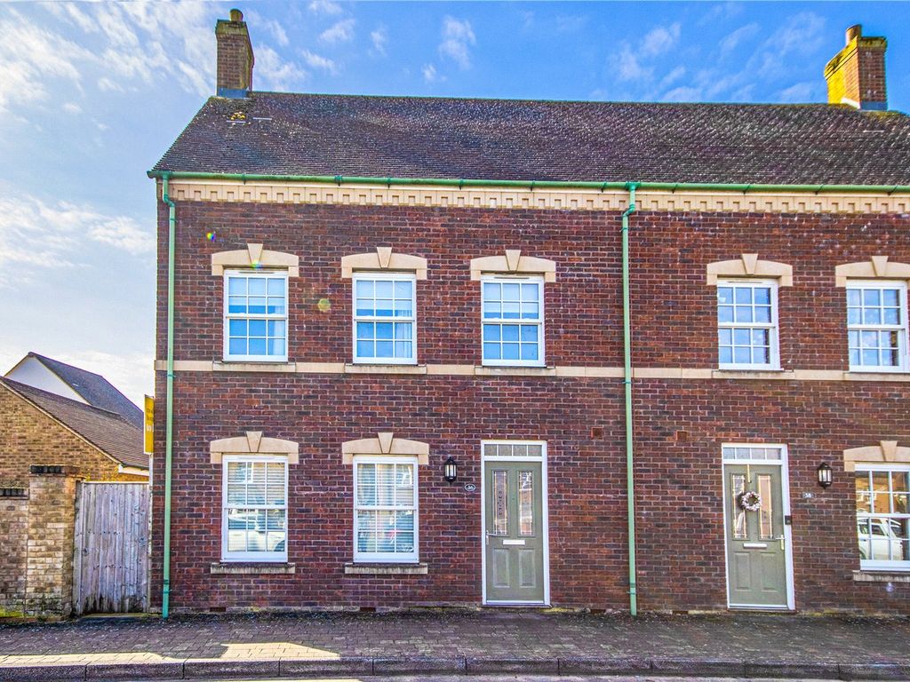 3 bed semidetached house for sale in East Wichel Way, Wichelstowe, Swindon, Wiltshire SN1, £