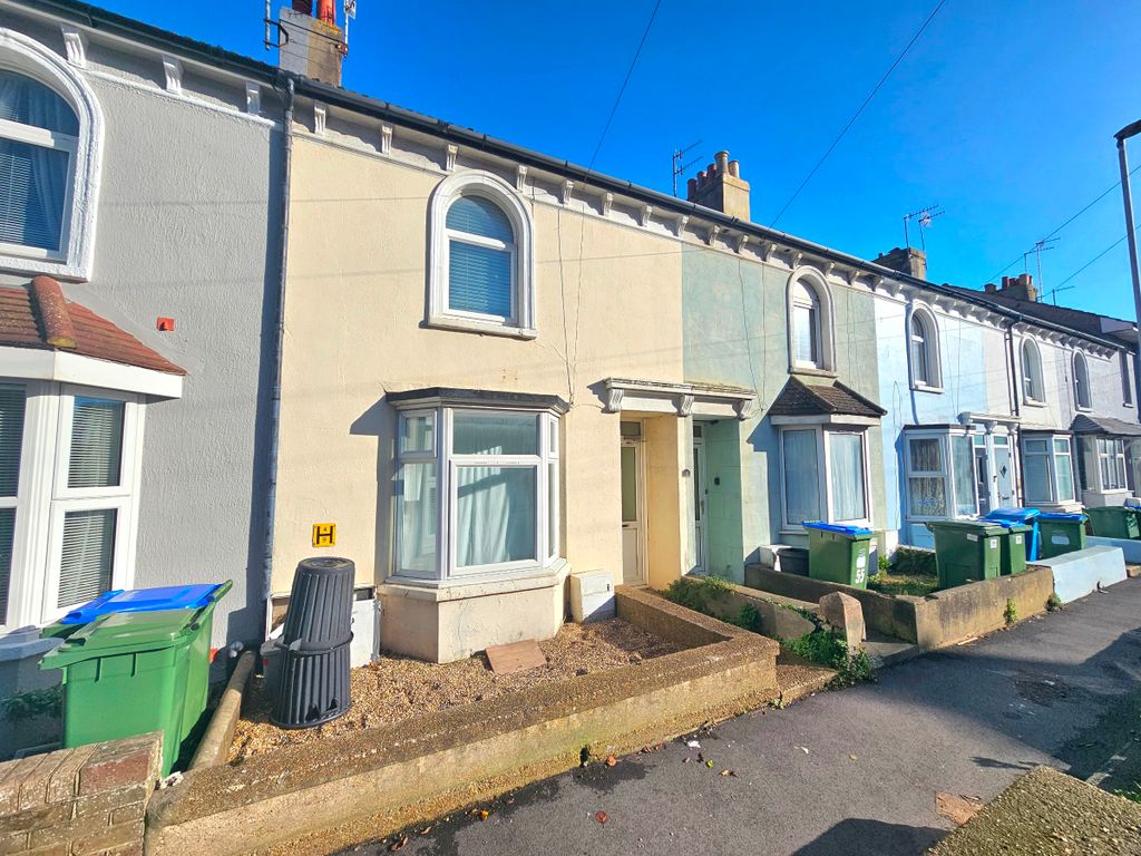 1 bed flat to rent in Lewes Road, Newhaven BN9, £800 pcm Zoopla