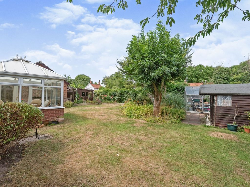 3 bed detached bungalow for sale in Burston Road, Shimpling, Diss IP21