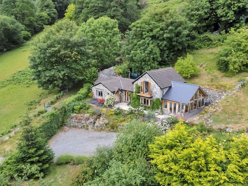 3 bed cottage for sale in Penybontfawr, Oswestry SY10 Zoopla