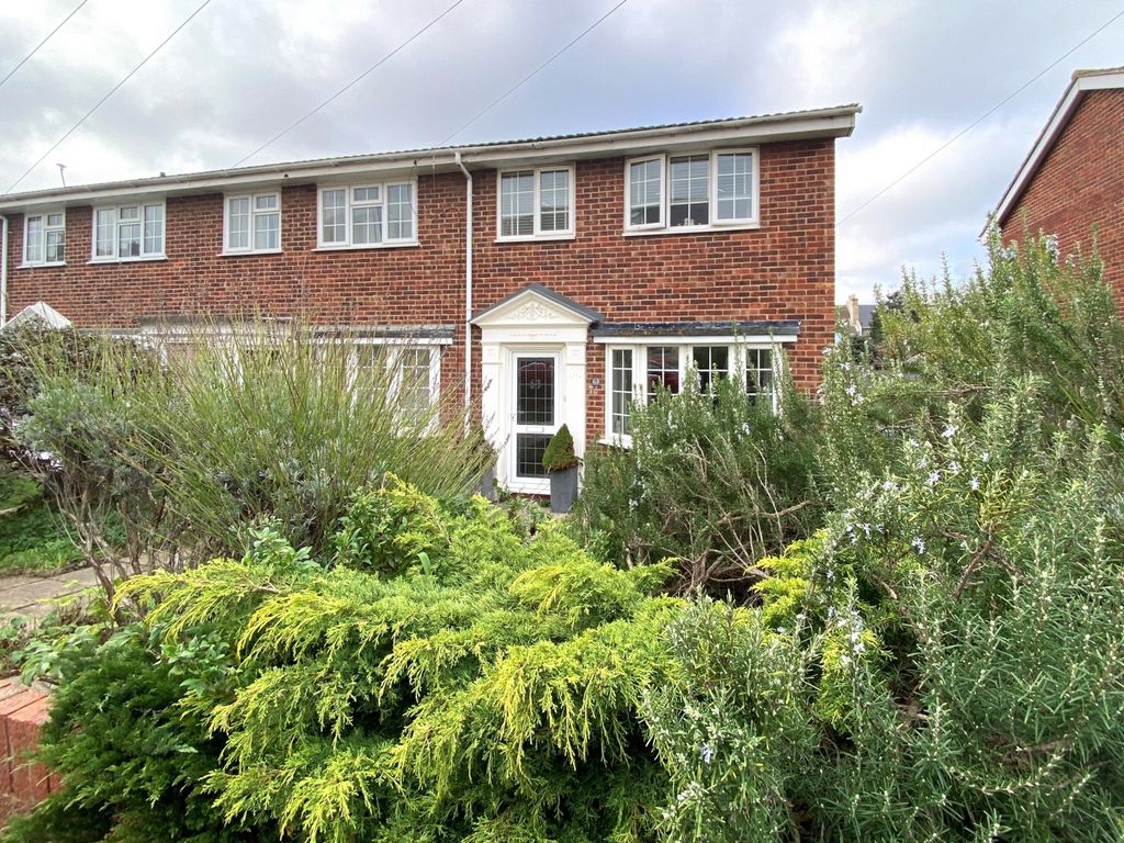 3 bed end terrace house for sale in Sandown Road, Deal CT14, £385,000
