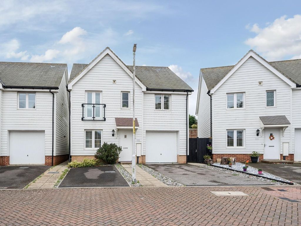 4 bed detached house for sale in Greystones, Willesborough, Ashford
