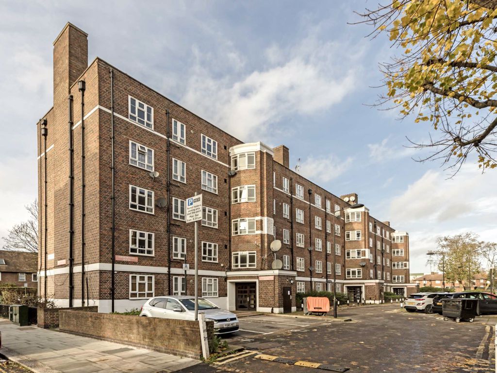 4 bed flat for sale in White City Estate, London W12 Zoopla