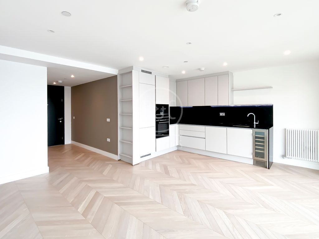 Hennessey Apartments, Royal Arsenal Riverside SE18  