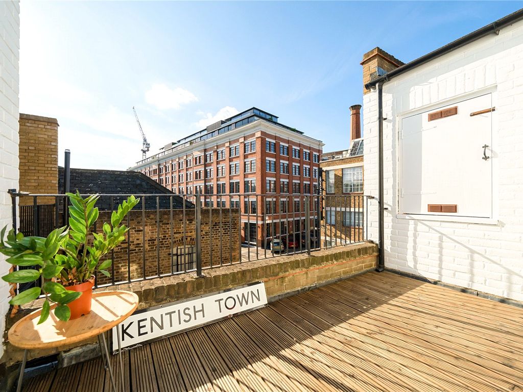 3 bed end terrace house for sale in Highgate Road, London NW5, £825,000