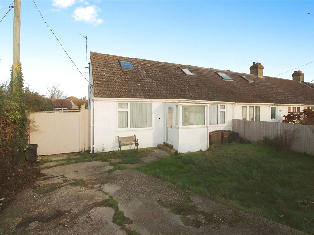 3 bed bungalow for sale in Victoria Terrace, Eastchurch Road, Minster