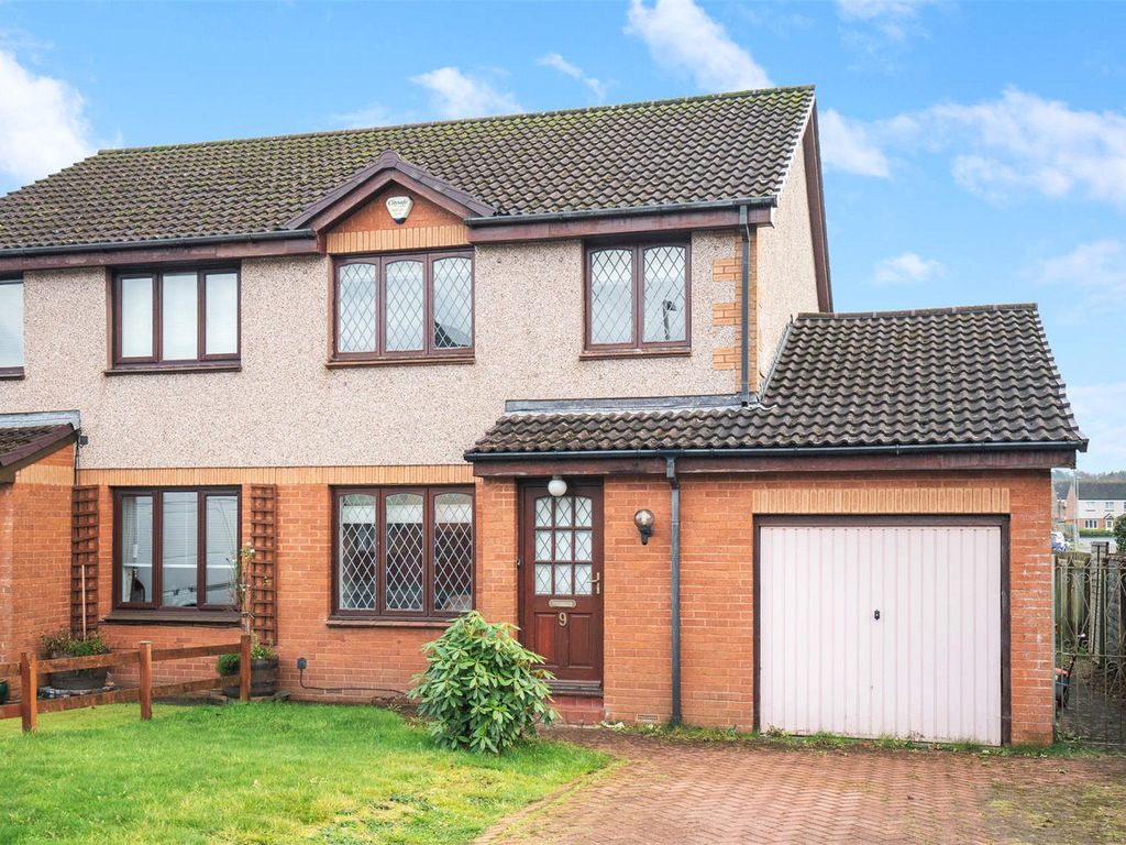 3 bed semidetached house for sale in Haberlea Avenue, Southpark