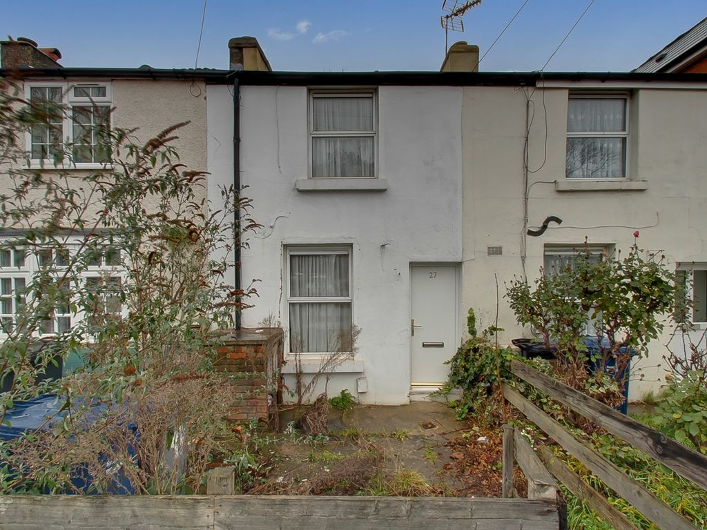 2 bed terraced house for sale in Lodge Lane, London N12 Zoopla