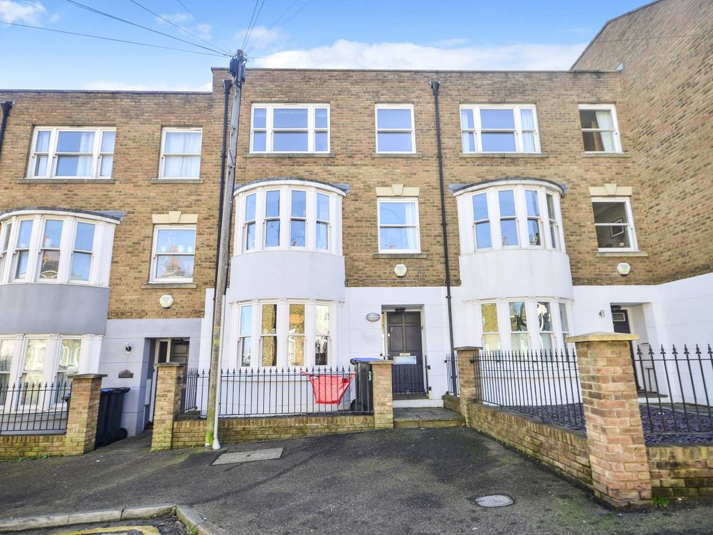 5 bed town house for sale in Canon Mews, West Cliff Road, Ramsgate CT11
