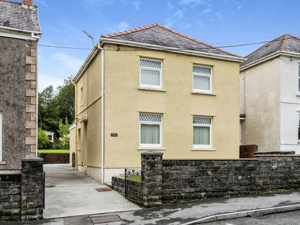 3 bed detached house for sale in New Road, Ystradowen, Neath Port