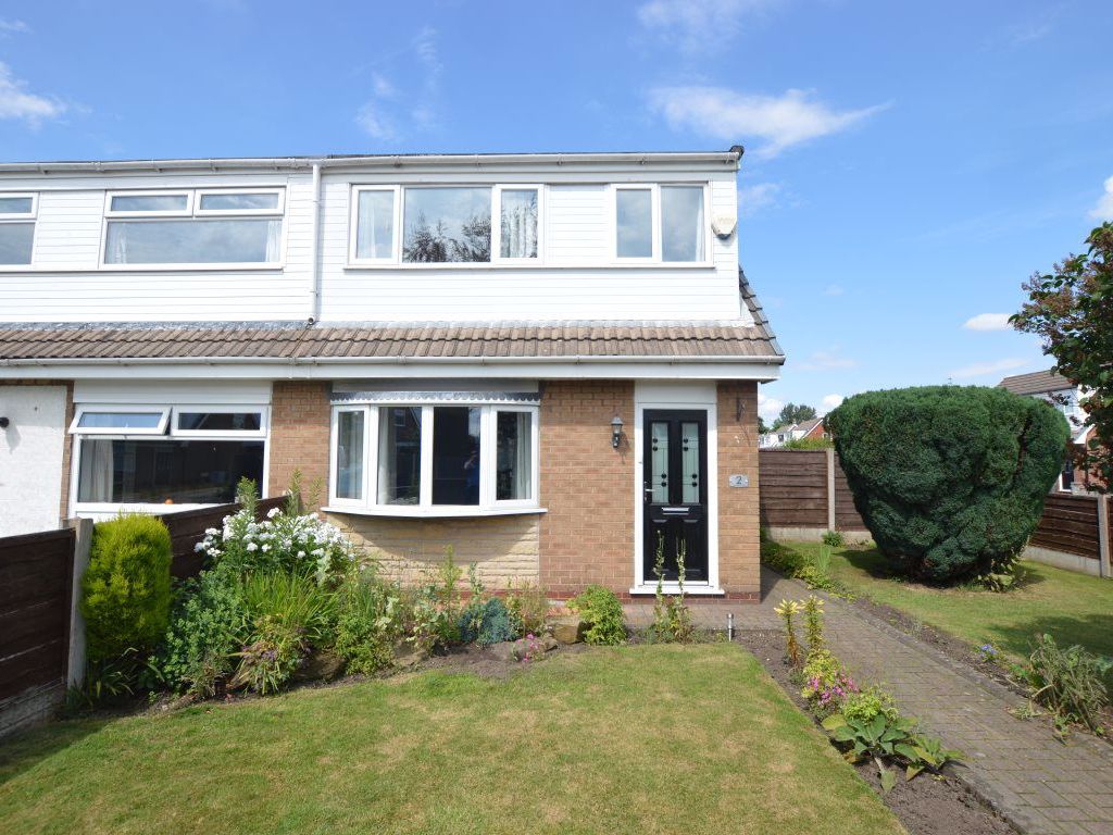 3 bed semidetached house to rent in Porlock Close, Platt Bridge, Wigan