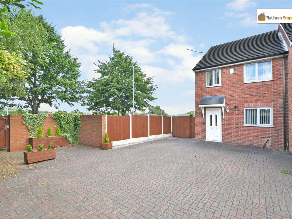 2 bed town house for sale in Hurst Street, Longton ST3, £150,000 Zoopla