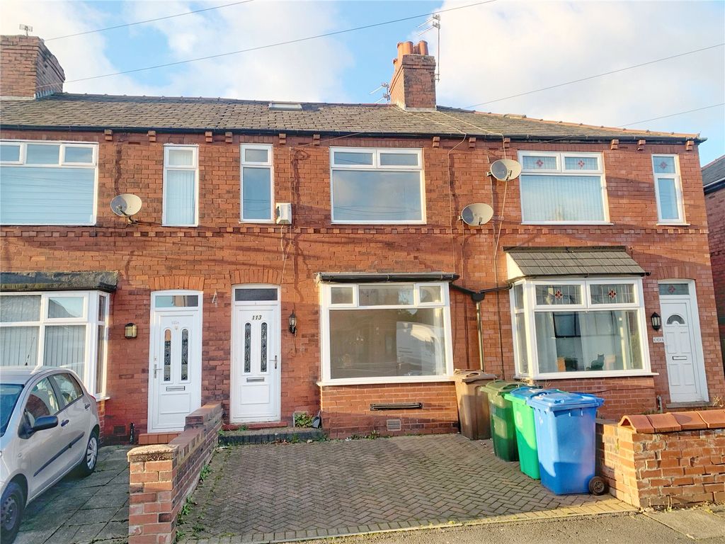 3 bed terraced house for sale in Jubilee Road, Middleton, Manchester