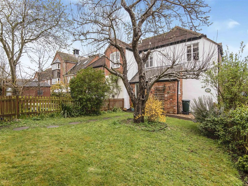 3 bed semidetached house for sale in 1 Yew Lane, Reading RG1 Zoopla