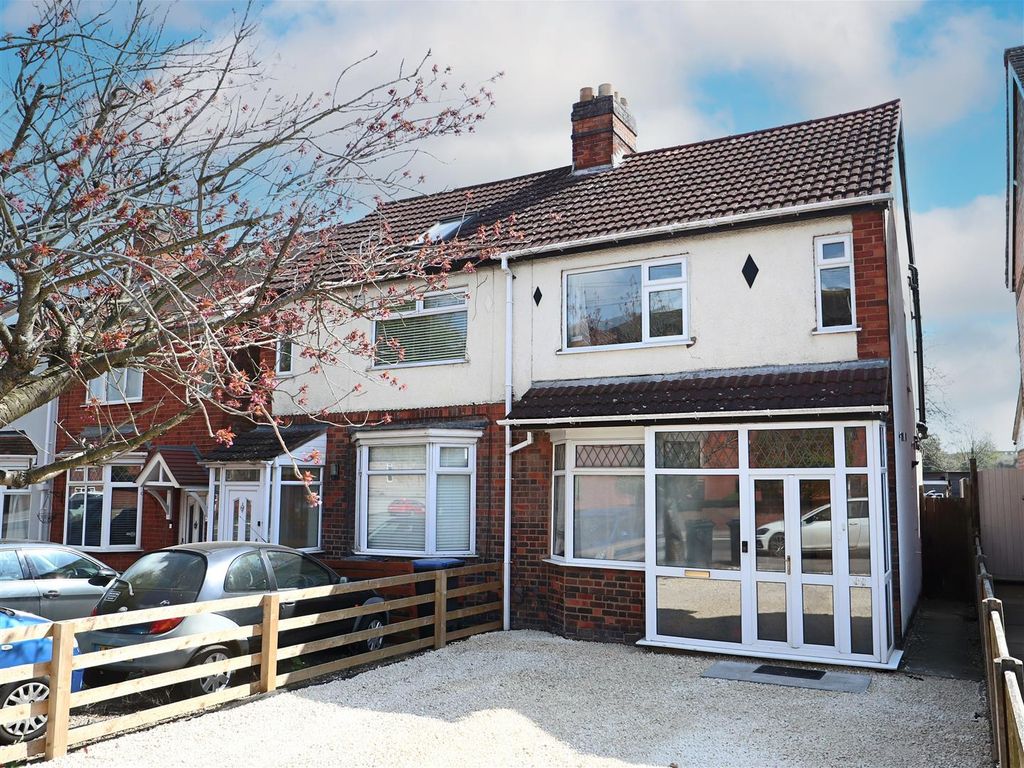 3 bed semidetached house for sale in Ashby Road, Hinckley LE10 Zoopla