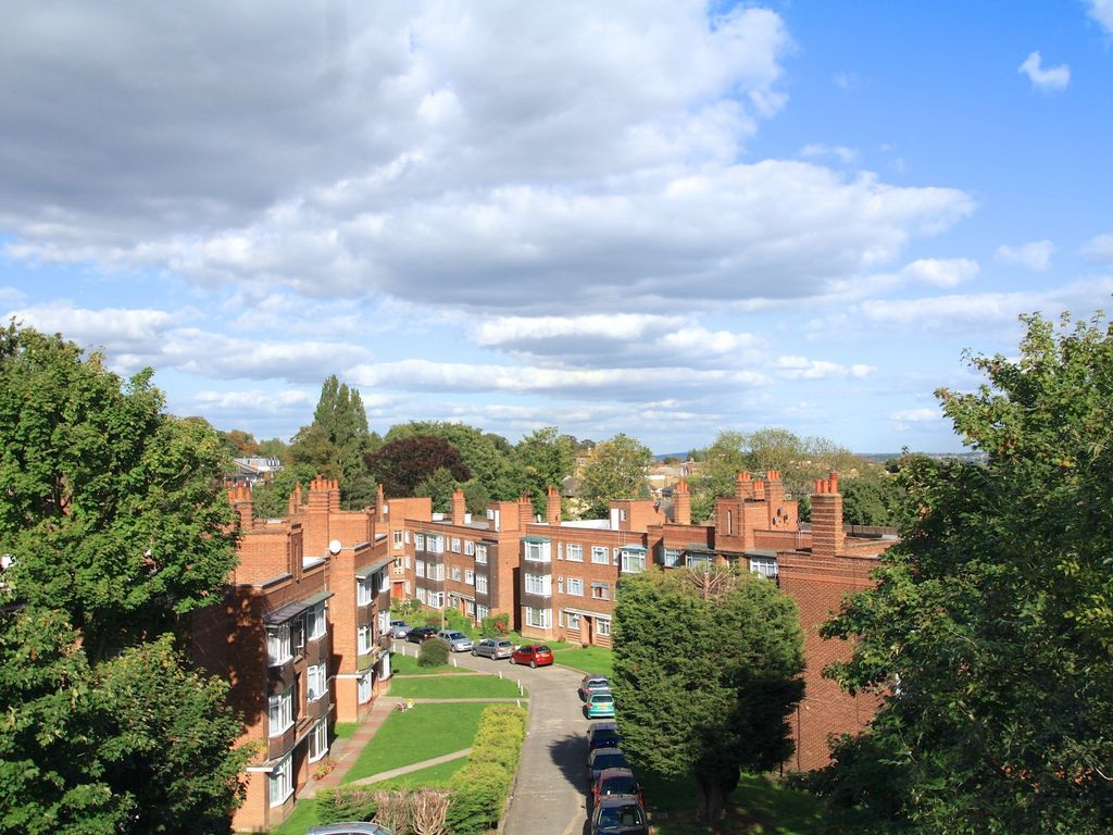 2 bed flat to rent in Melbourne Court, Anerley Road, London SE20 Zoopla