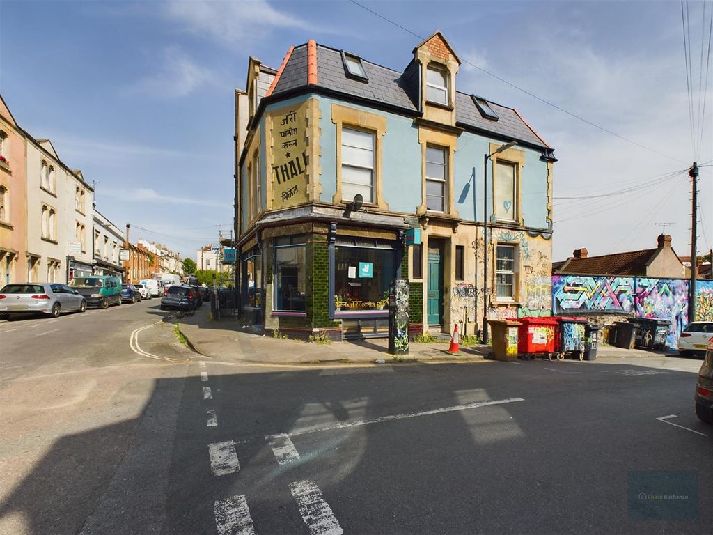 Studio to rent in York Road, Montpelier, Bristol BS6, £825 pcm Zoopla