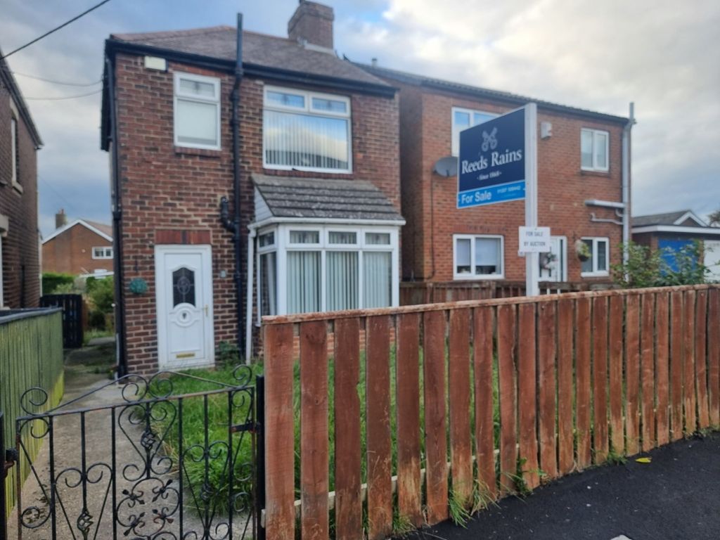 2 bed detached house to rent in Allison Gardens, Consett, Durham DH8