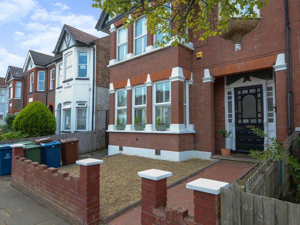 2 bed for sale in Longley Road, Harrow HA1 Zoopla