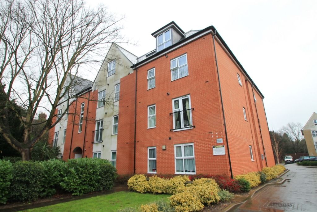1 bed flat to rent in Archers Road, Southampton SO15, £900 pcm Zoopla