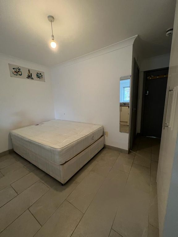 1 bed flat to rent in Vincent Path, Northolt UB5 Zoopla