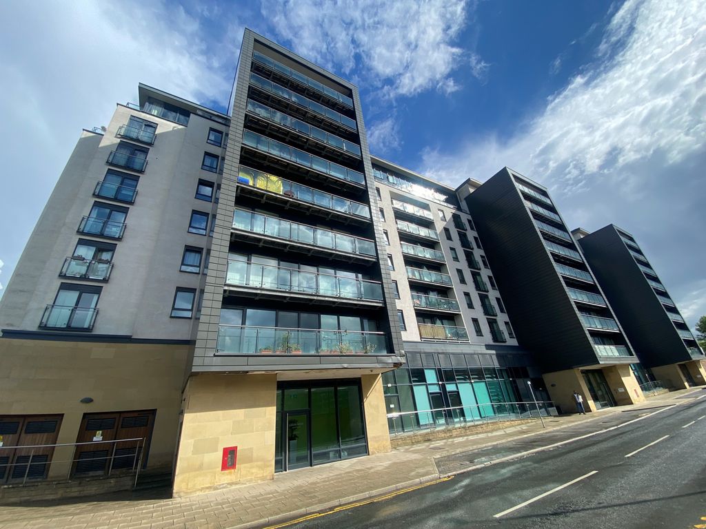 2 bed flat to rent in Chadwick Street, Hunslet, Leeds LS10 Zoopla