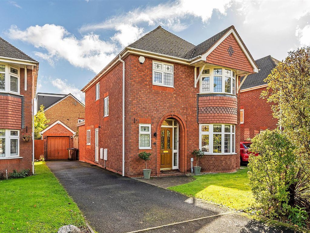 4 bed detached house for sale in Haresfield, Shirley, Solihull B90 Zoopla