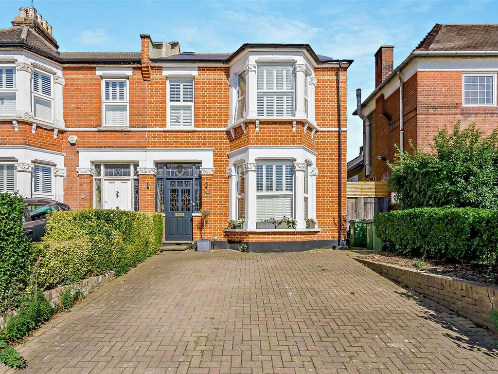 4 bed end terrace house for sale in Westmount Road, Eltham, London SE9