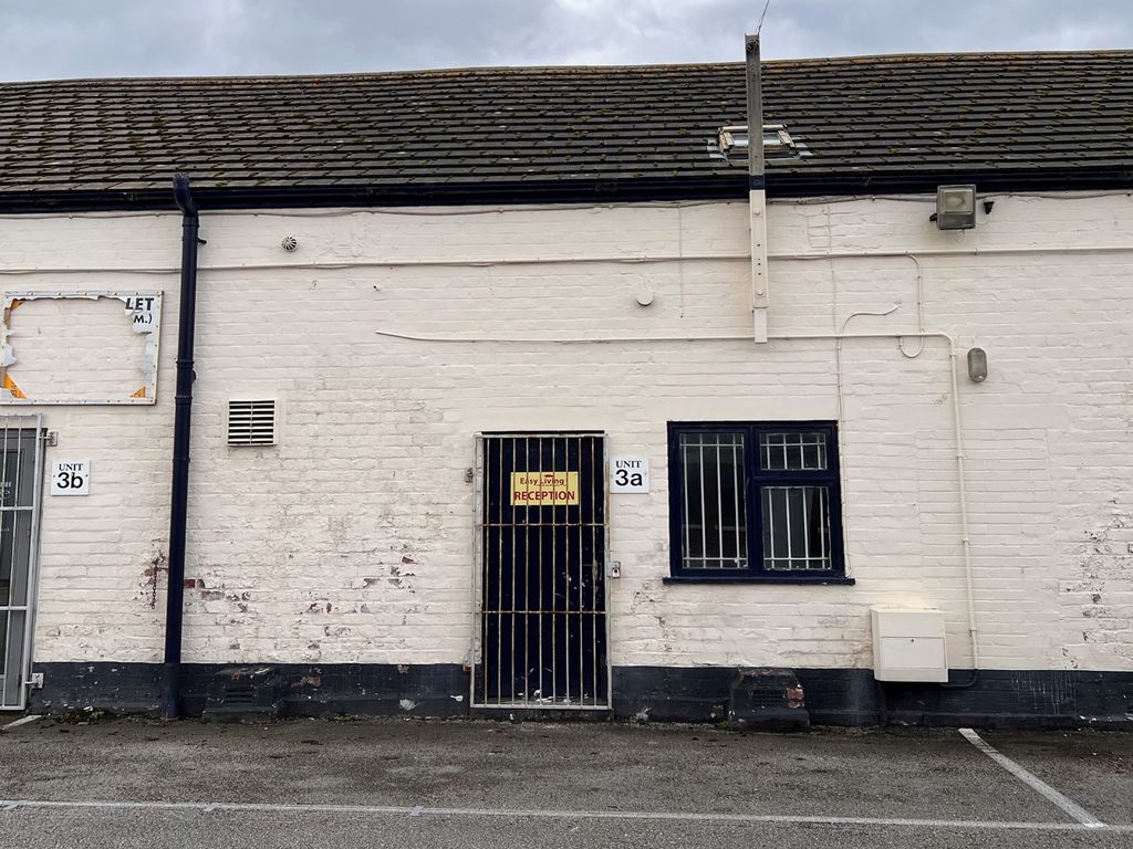 Office to let in Unit 3A, Glan Aber Trading Estate, Vale Road, Rhyl