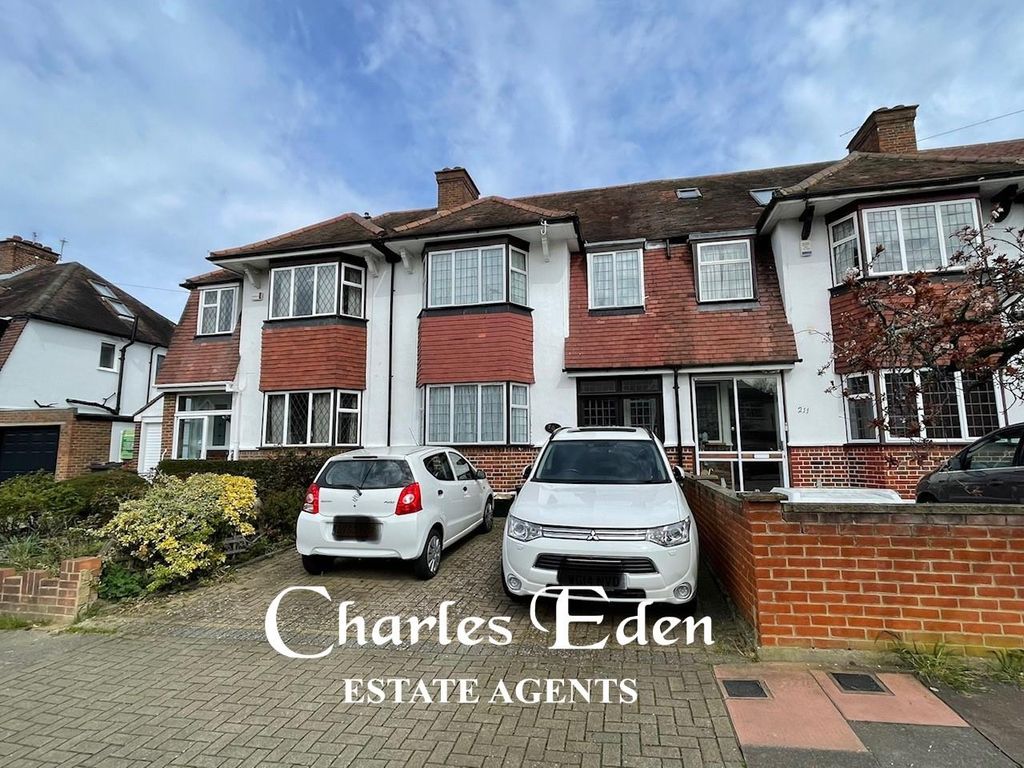 3 bed terraced house for sale in Eden Park Avenue, Beckenham BR3 Zoopla