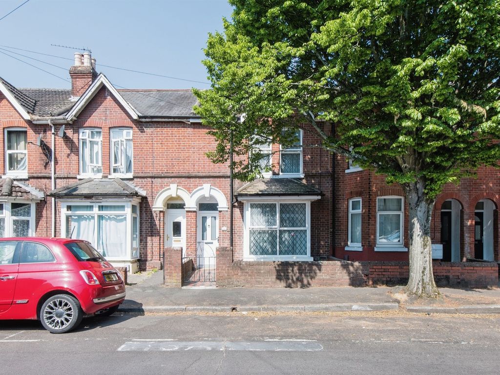 4 bed terraced house for sale in Cranbury Road, Eastleigh SO50 Zoopla