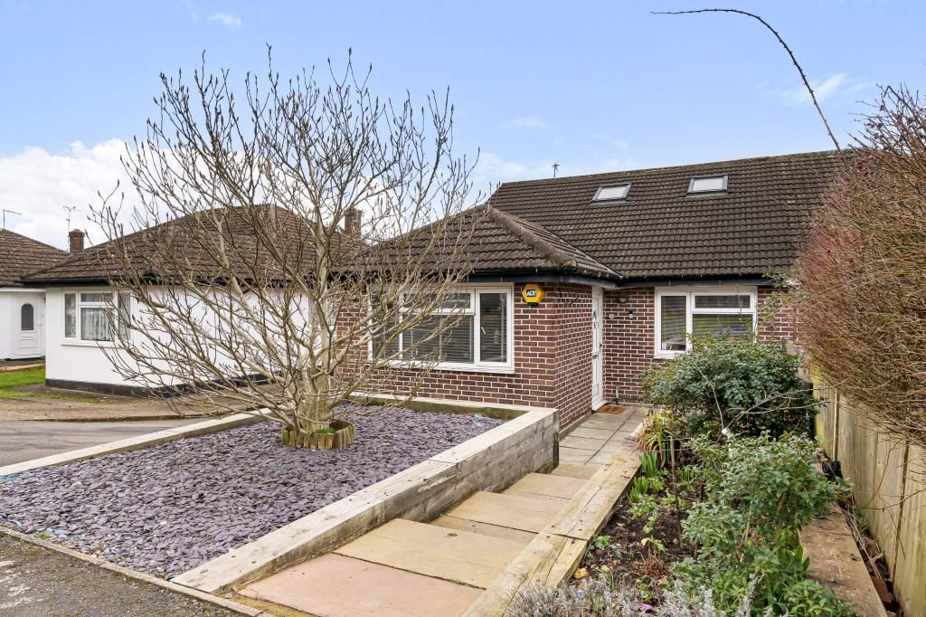 5 bed bungalow for sale in Chesham, Buckinghamshire HP5 Zoopla