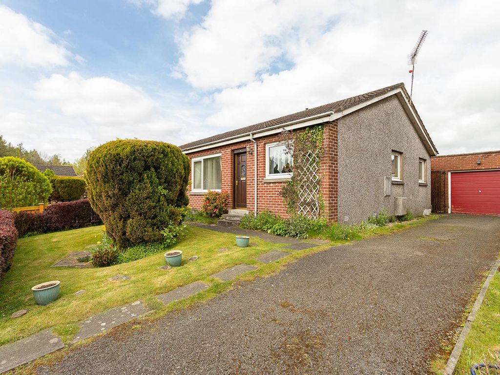 2 bed semidetached bungalow for sale in Ladywood, Clackmannan FK10