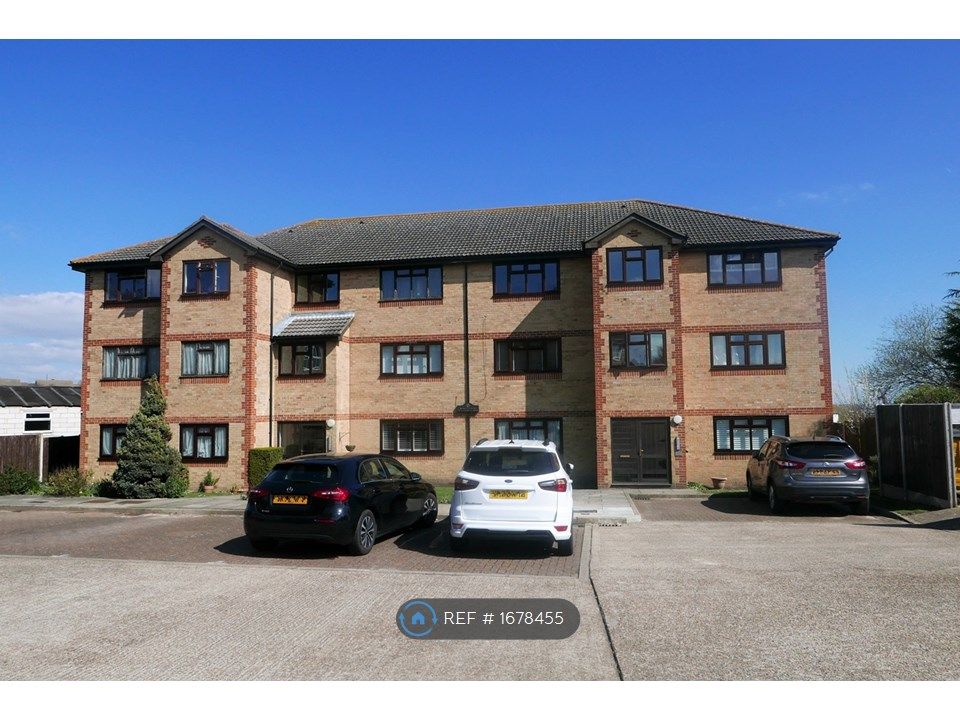 2 bed flat to rent in Cheshunt Road, Belvedere DA17 Zoopla