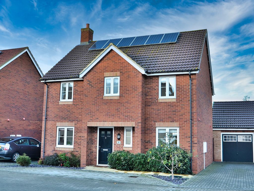 4 bed detached house for sale in Bedgebury Place, Kents Hill MK7 Zoopla