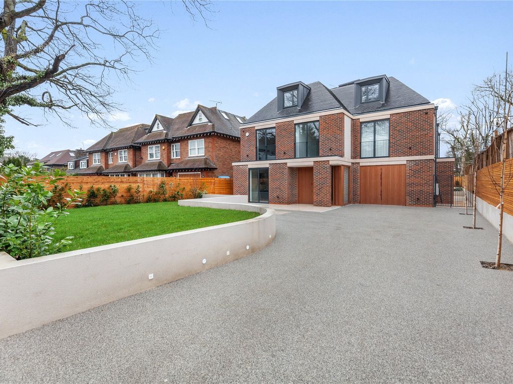 5 bed detached house for sale in Road, EN5 Zoopla