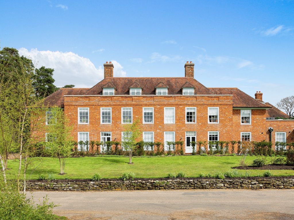 3 bed flat for sale in Adams Walk, Midhurst, West Sussex GU29 Zoopla